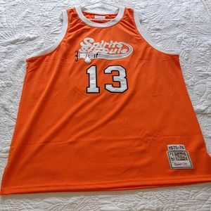 1975-76 Moses Malone throwback jersey